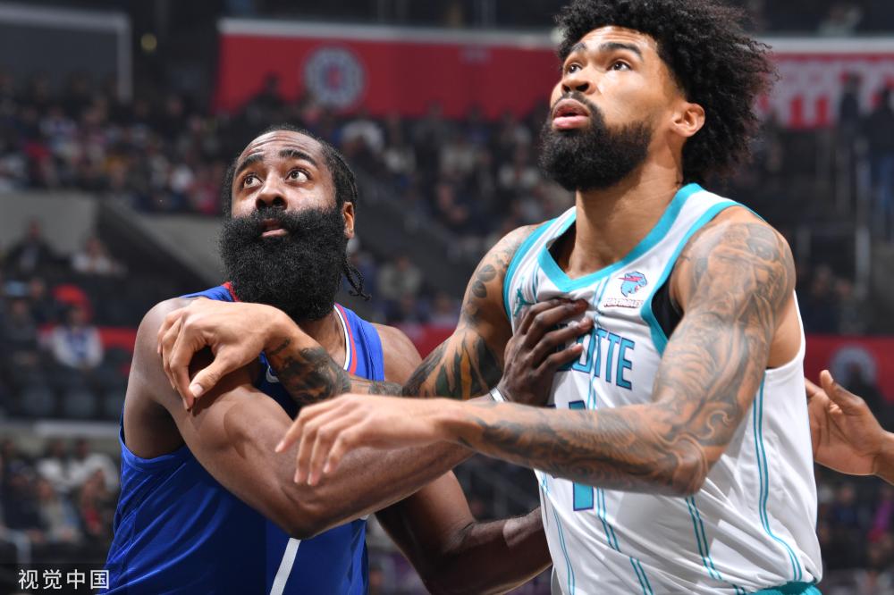 埃斯特旺拥 埃斯特旺拥