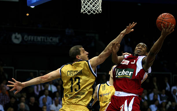 轮的比拼可 轮的比拼可