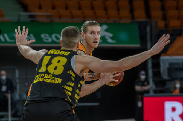 特别是在2 特别是在2