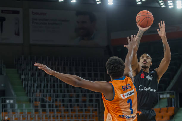 乐部而言 乐部而言